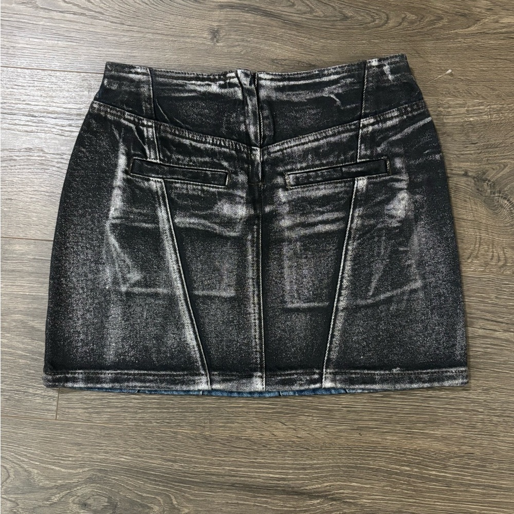 *NWOT* BLANKNYC Denim Mini Skirt in Metallic Heart - Picture 6 of 8